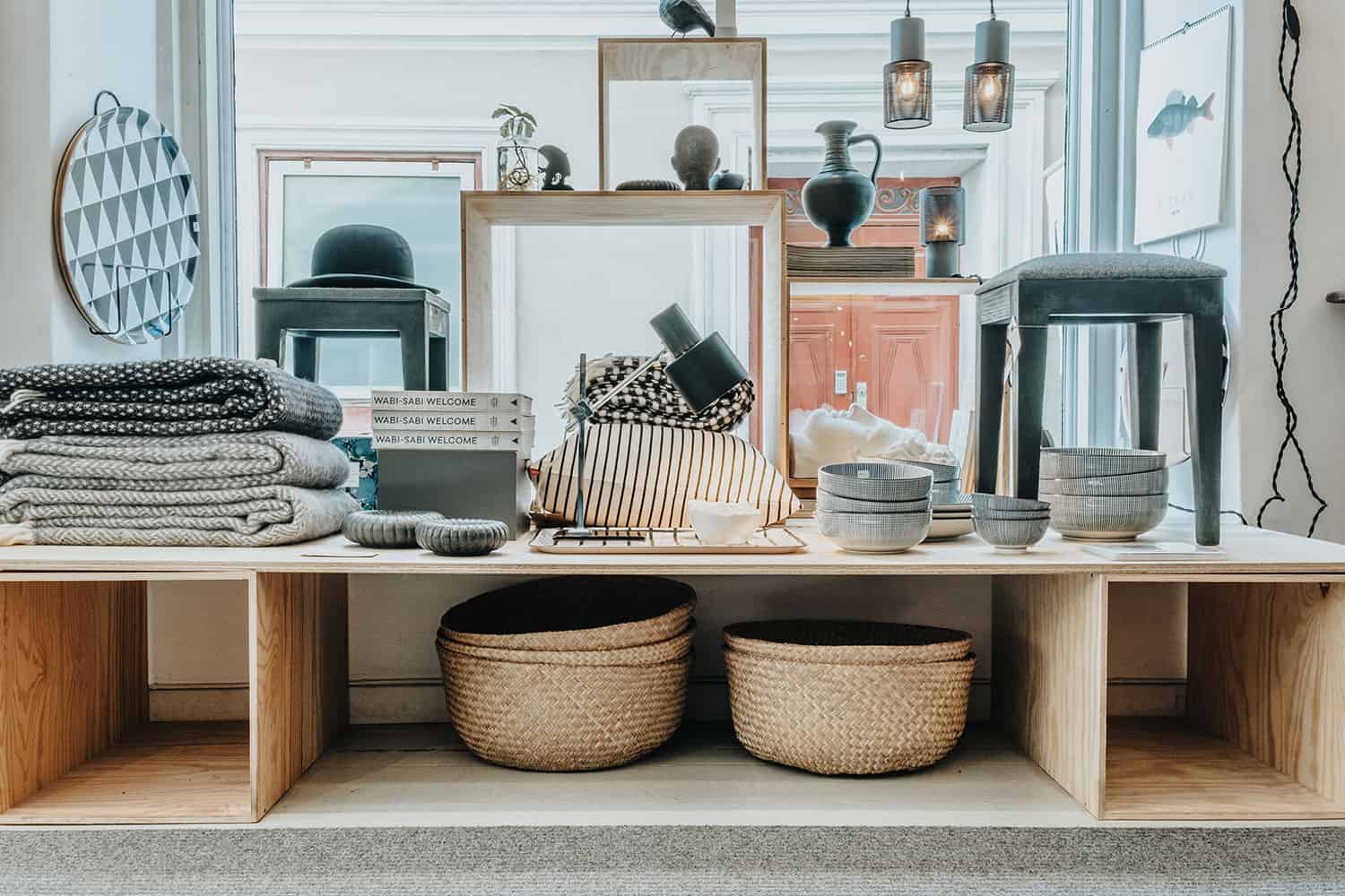 Akantus_lokal-shopping_webb
